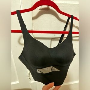 ‼️SOLD‼️VS black sport bra